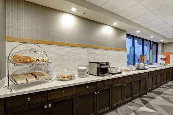 Amenities - Hampton Inn Niagra St Catharines