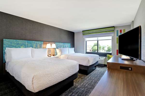  - Hampton Inn Niagra St Catharines