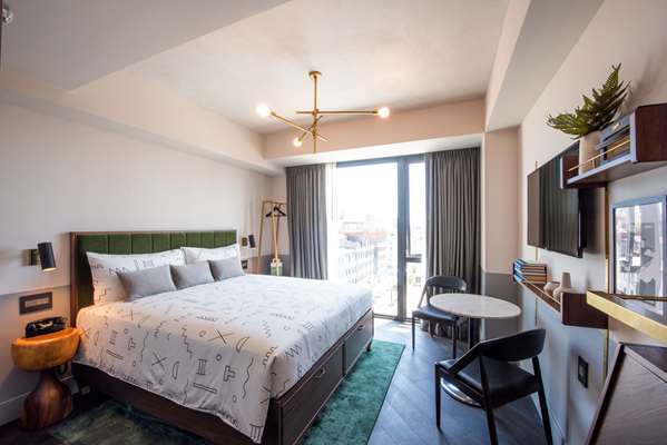  - Hoxton Hotel Williamsburg Brooklyn
