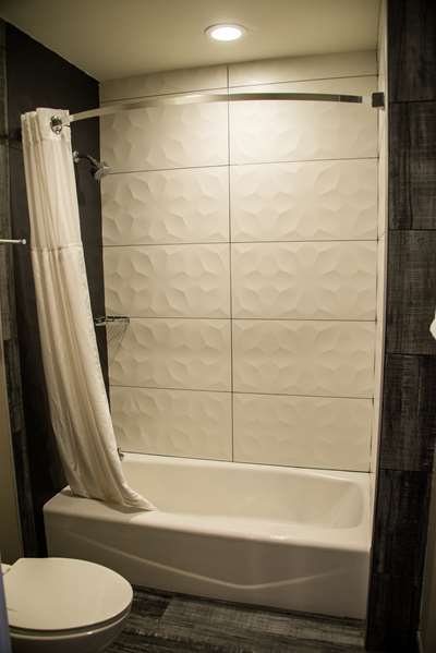  - SureStay Plus Hotel by Best Western Santa Clara