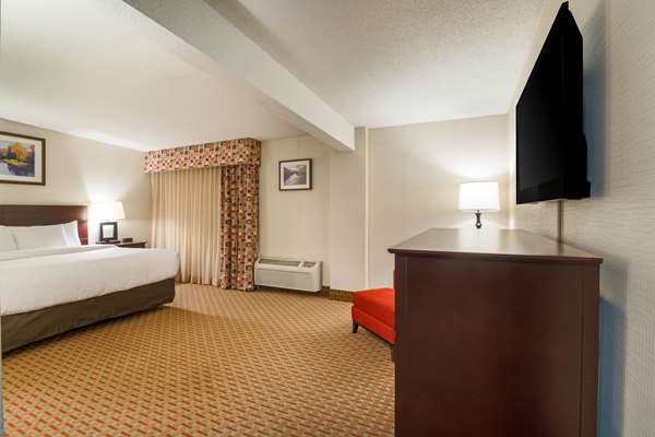  - Clarion Hotel and Convention Center Minot