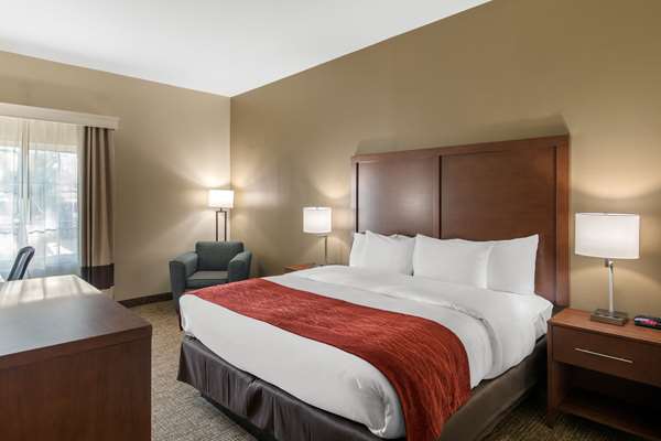  - Comfort Inn & Suites Cedar Hill
