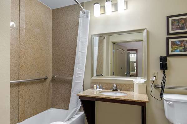  - Comfort Inn & Suites Cedar Hill