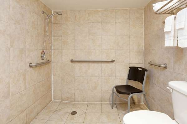  - Super 8 Motel Downtown San Antonio - I-35, Exit 158