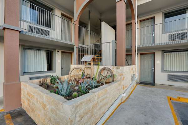  - Super 8 Motel Downtown San Antonio - I-35, Exit 158