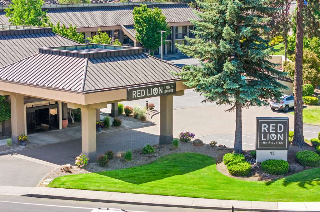 Red Lion Inn & Stes Deschutes River-Bend