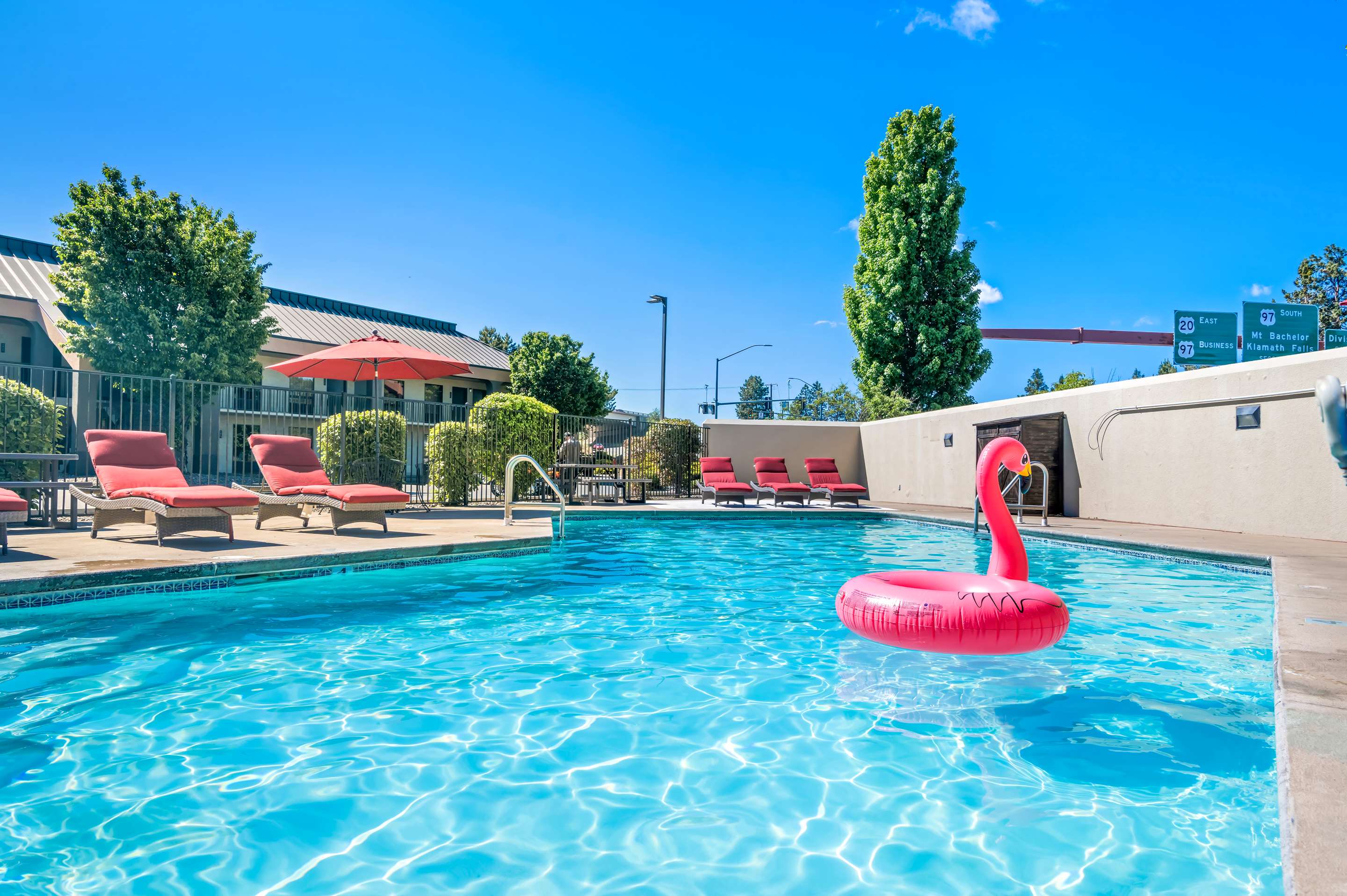 RLIS Deschutes River Bend Pool