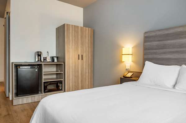  - Rodeway Inn Pikogan