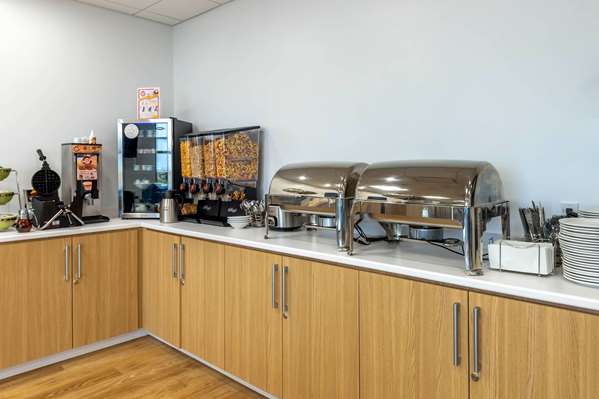 Amenities - Rodeway Inn Pikogan