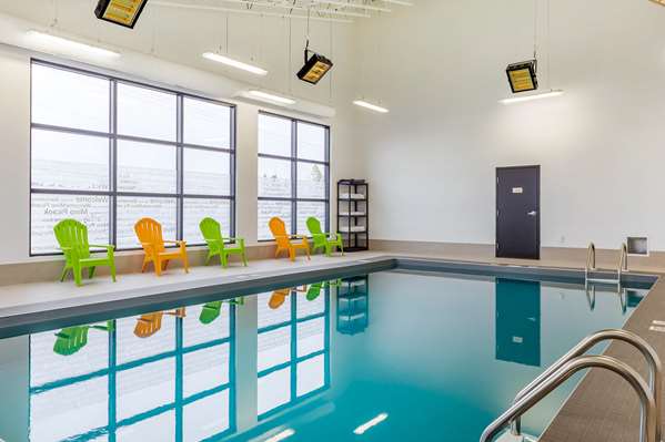 Pool - Rodeway Inn Pikogan