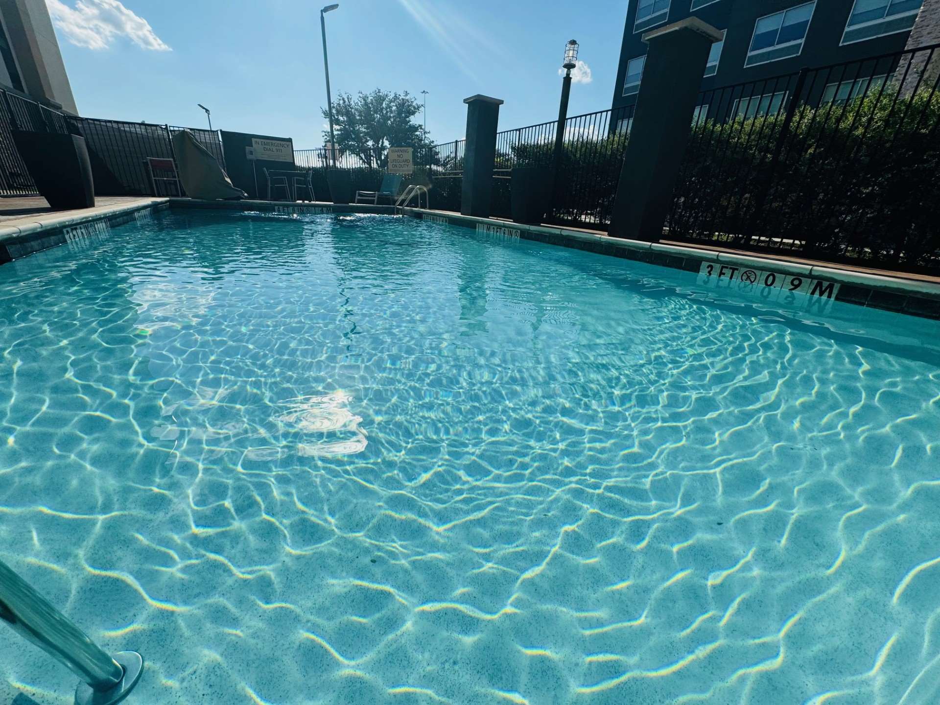 Pool | Hampton Inn & Suites Dallas/Plano Central