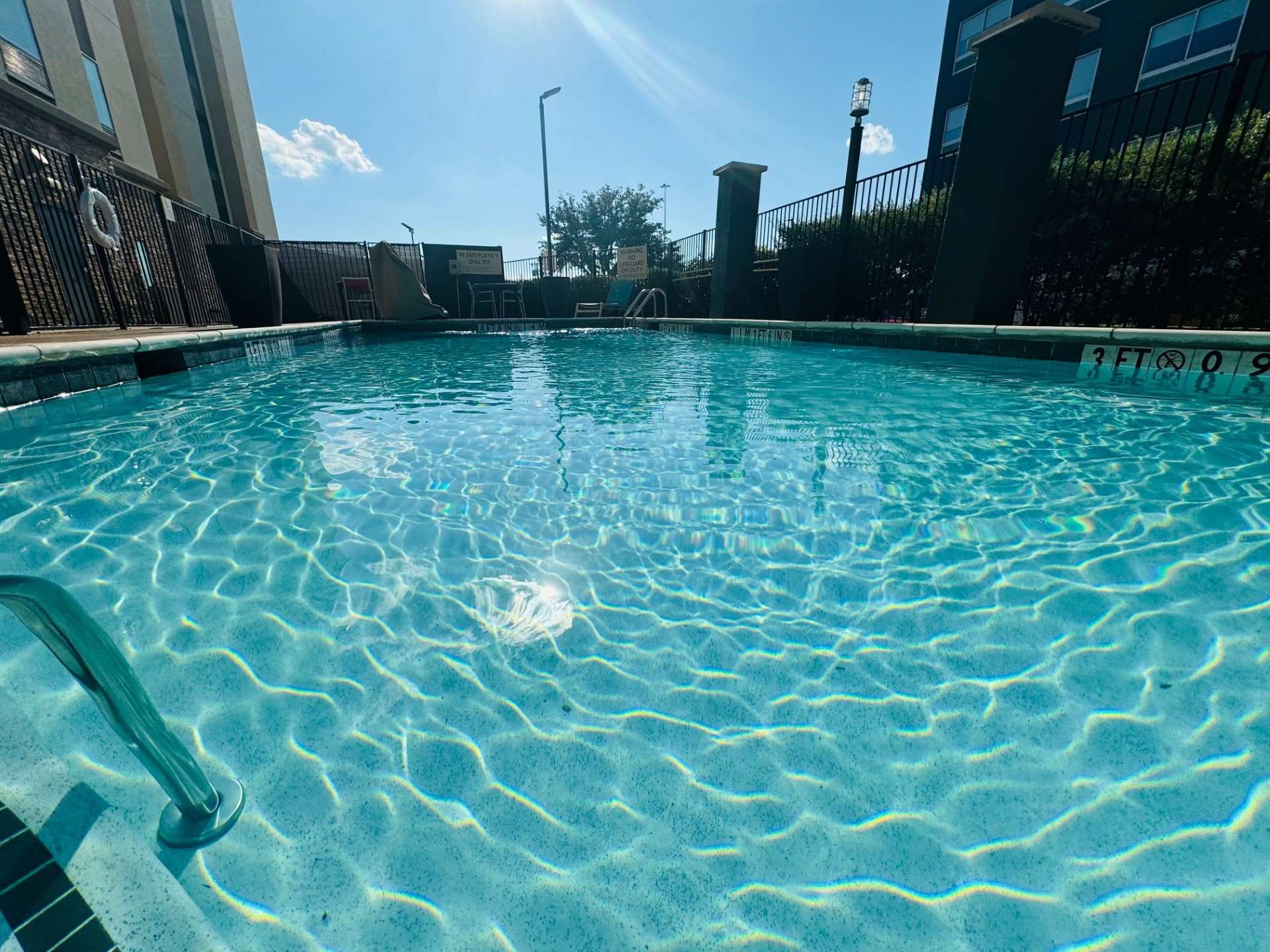 Pool | Hampton Inn & Suites Dallas/Plano Central
