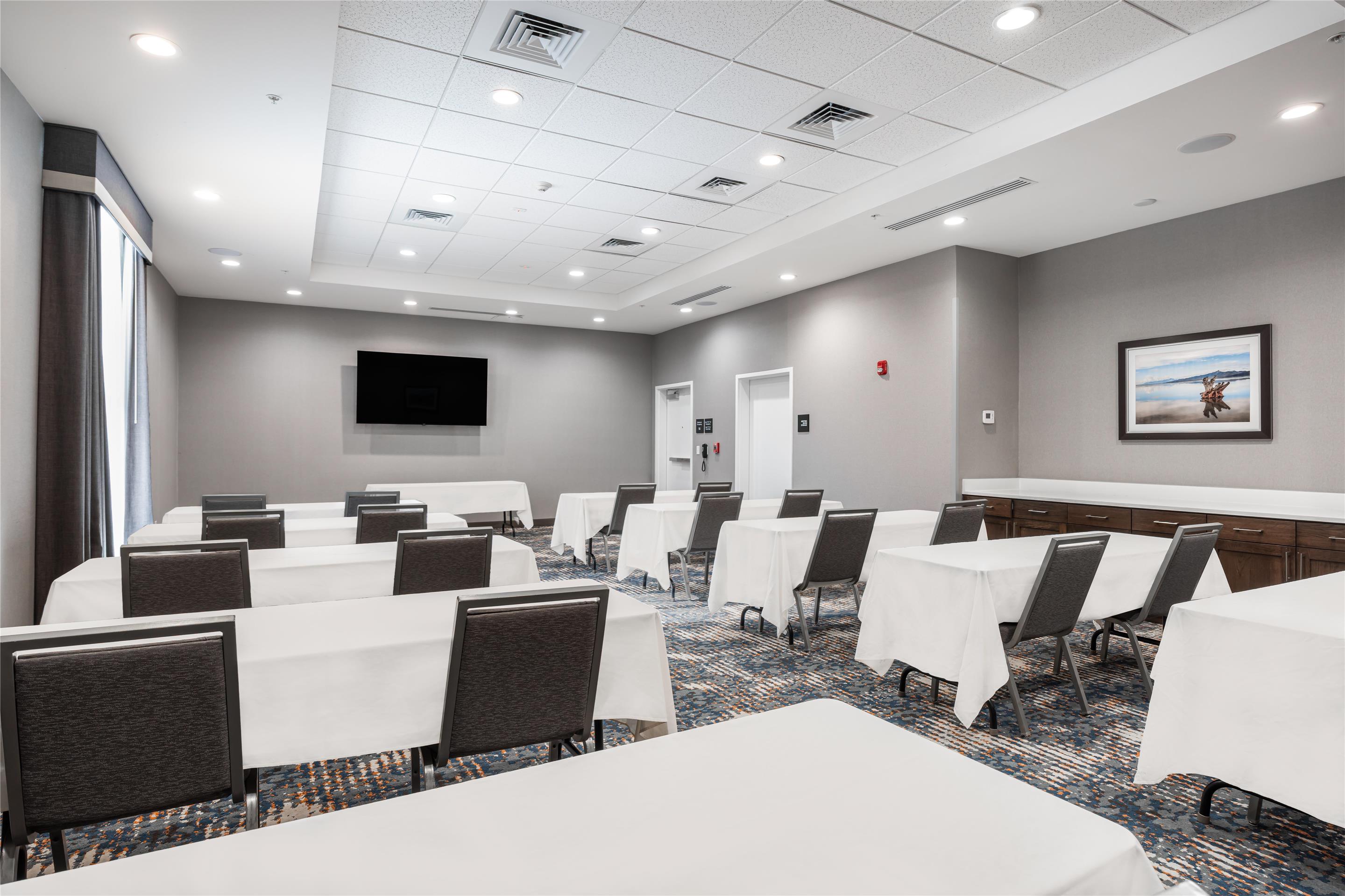 Meeting Room | Hampton Inn & Suites Logan