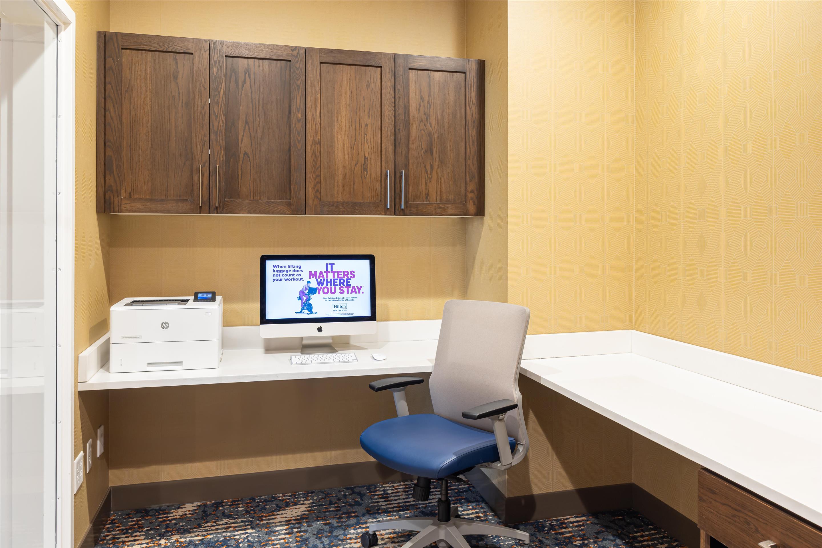 Business Center | Hampton Inn & Suites Logan