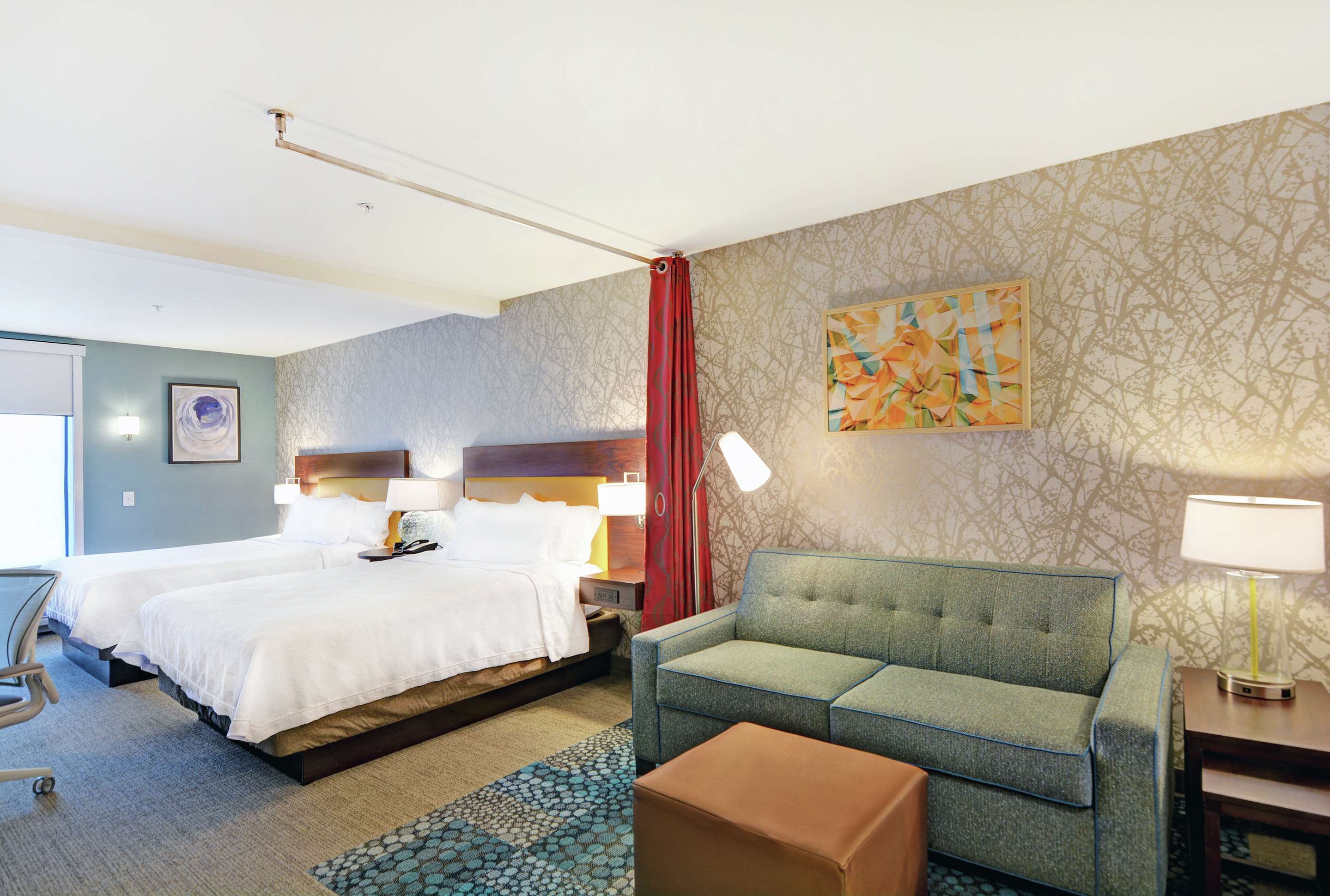 Guest room