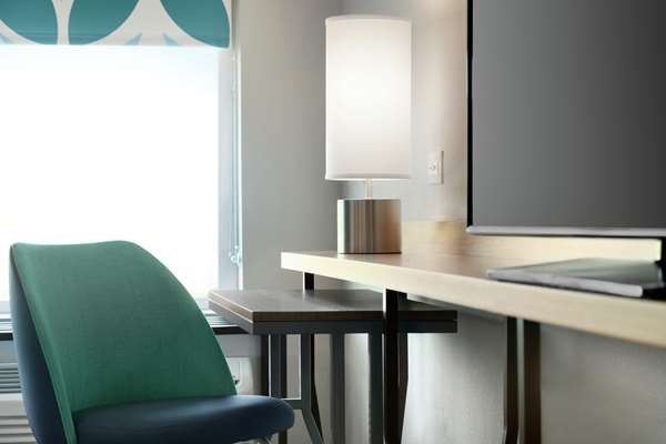  - Tru by Hilton Harbison Columbia - I-26, Exit 103