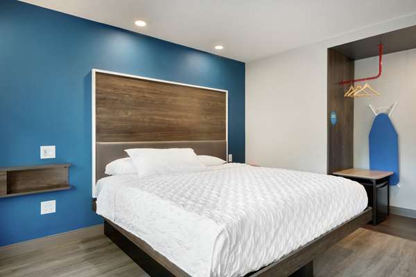  - Tru by Hilton Harbison Columbia - I-26, Exit 103