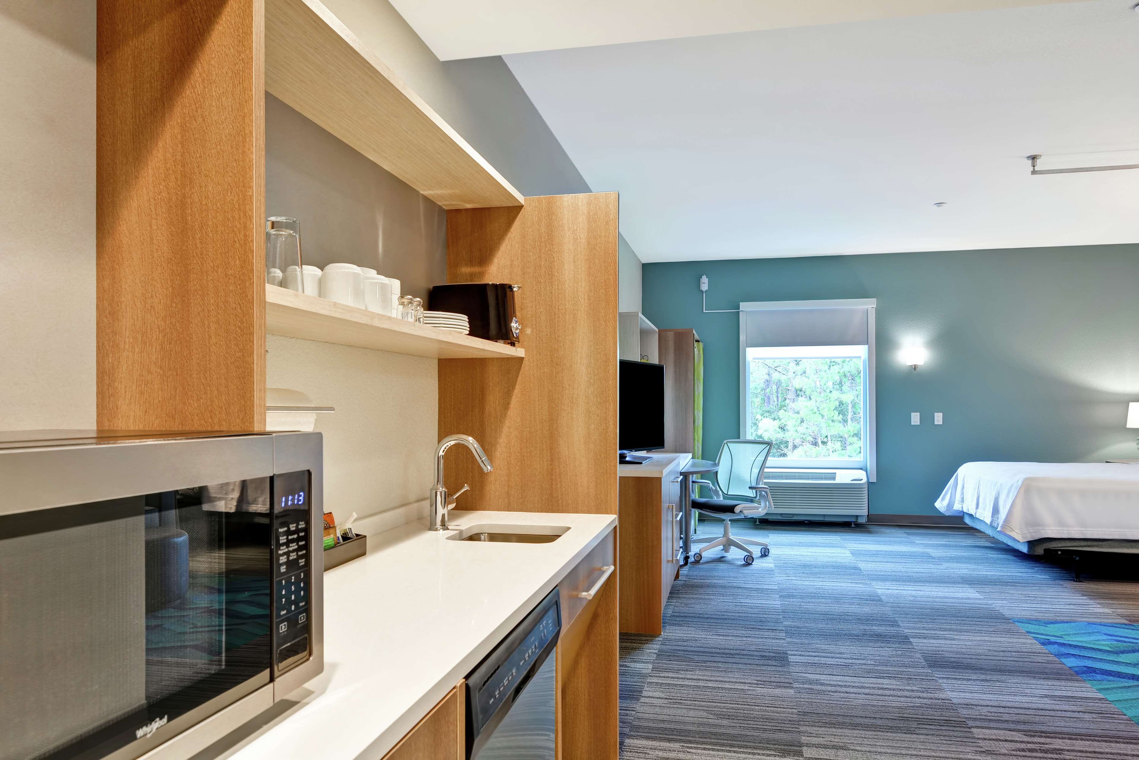 Home2 Suites by Hilton Daytona Beach Speedway, FL Room Type - 1QN HEARING ACC STUDIO NS