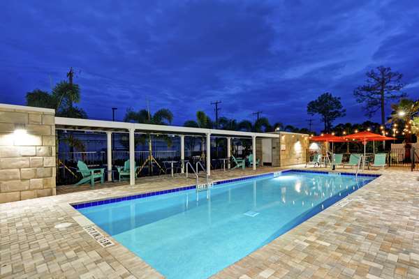 Pool - Home2 Suites by Hilton Daytona Beach Speedway