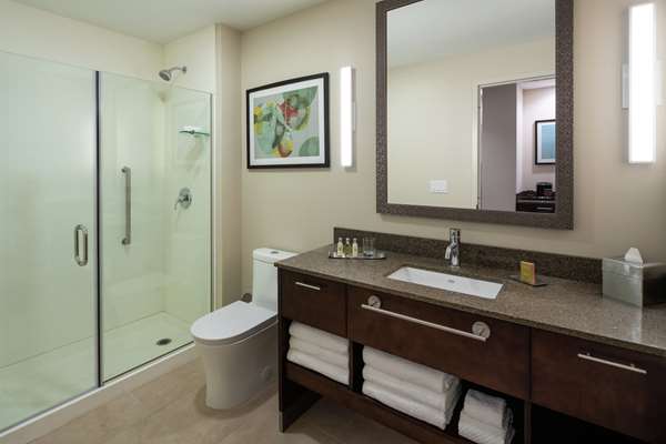  - DoubleTree by Hilton Hotel Doral