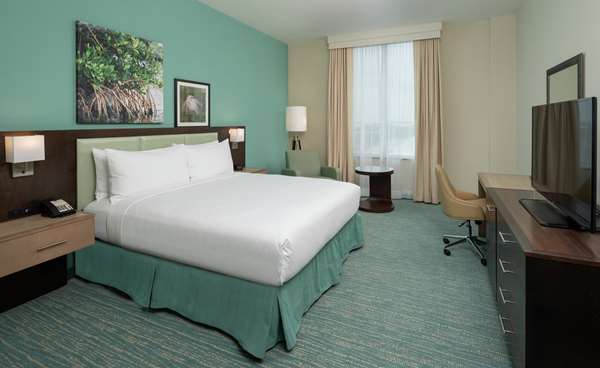  - DoubleTree by Hilton Hotel Doral