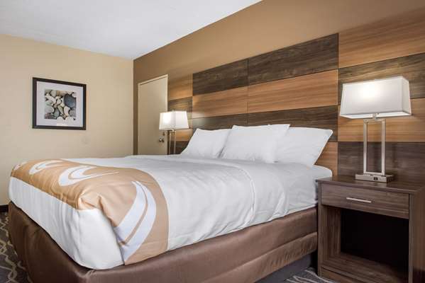 Suite - Quality Inn & Conference Center Richmond