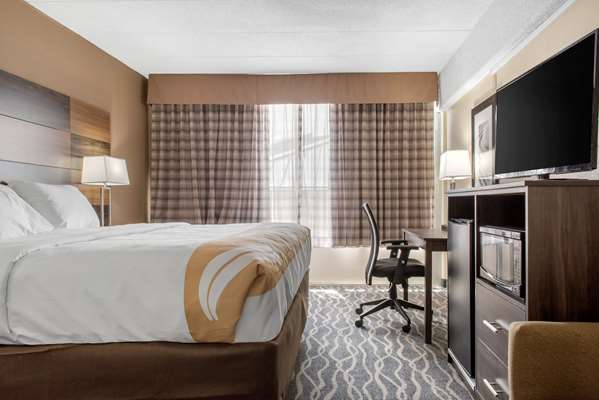 Suite - Quality Inn & Conference Center Richmond