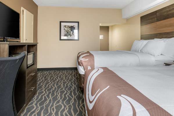 Suite - Quality Inn & Conference Center Richmond