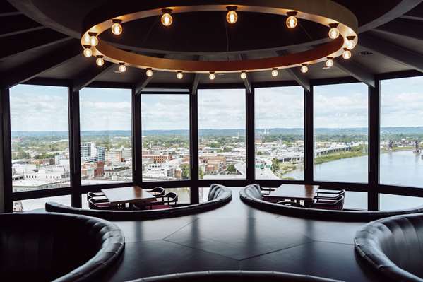 Restaurant - Galt House Hotel & Suites Louisville - I-64, Exits 4 & 5B