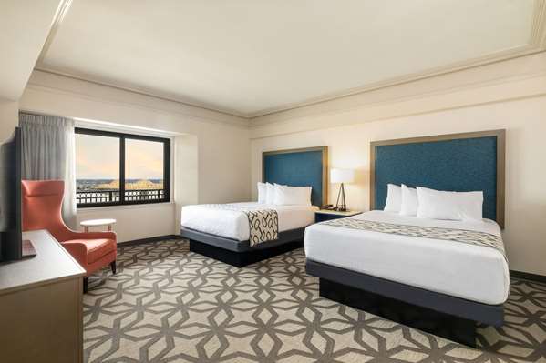  - Galt House Hotel & Suites Louisville - I-64, Exits 4 & 5B