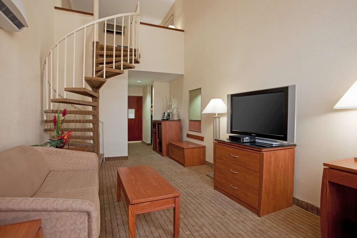 Century Park Hotel West Los Angeles, CA See Discounts