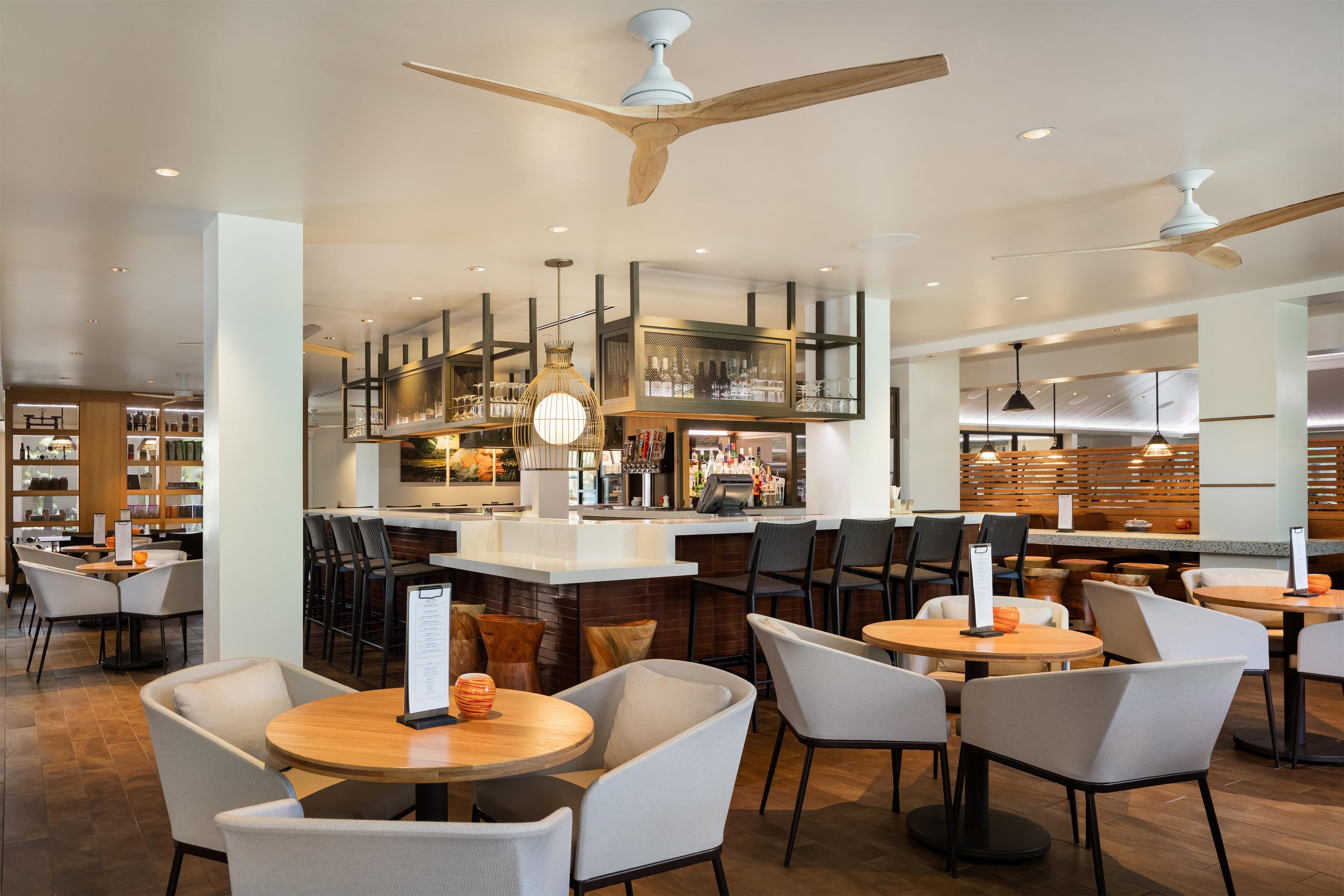 Restaurant | Hilton Grand Vacations Club Ocean Tower Waikoloa Village