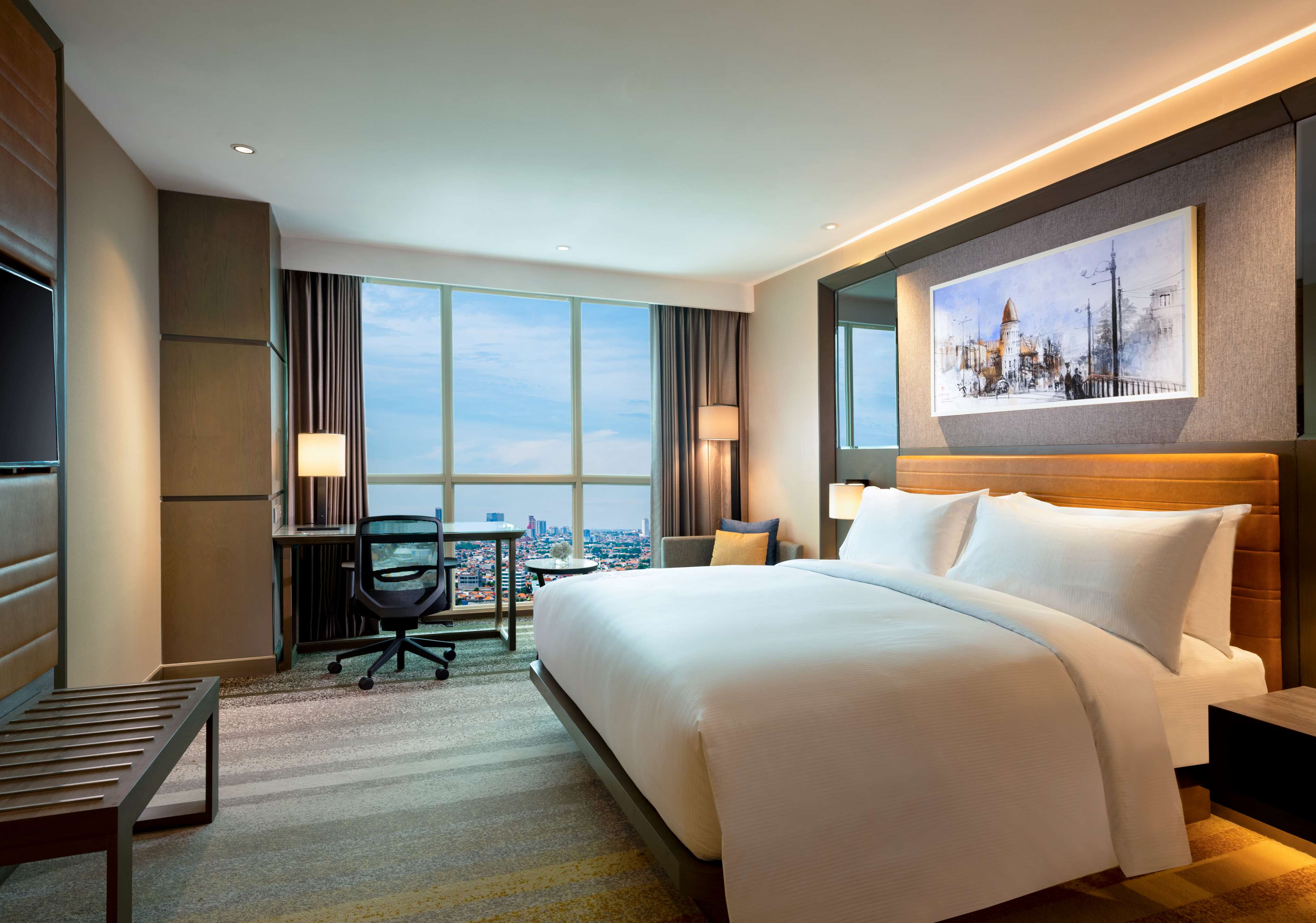 Doubletree by Hilton Surabaya Room Type - KING ACCESSIBLE ROOM