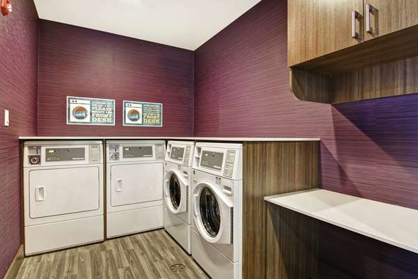  - Home2 Suites by Hilton South Edmonton