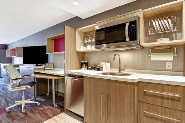  - Home2 Suites by Hilton South Edmonton