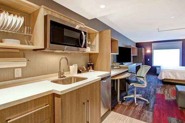  - Home2 Suites by Hilton South Edmonton