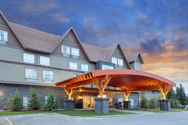 Exterior view - Super 8 Hotel Canmore
