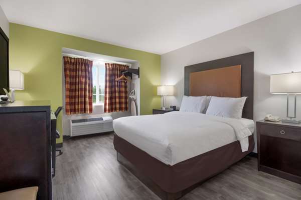  - SureStay Hotel by Best Western Shallotte