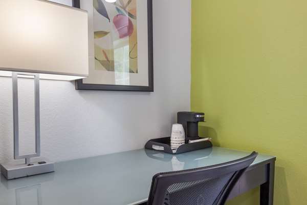  - SureStay Hotel by Best Western Shallotte