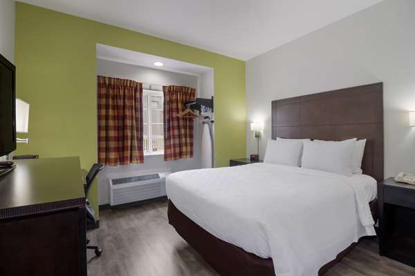  - SureStay Hotel by Best Western Shallotte