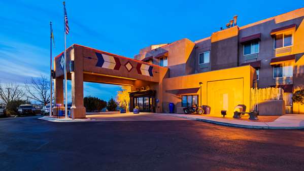 Exterior view - Inn at Santa Fe - I-25, Exit 278