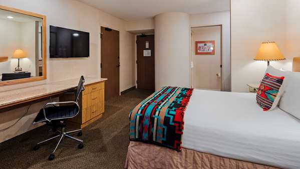  - Inn at Santa Fe - I-25, Exit 278
