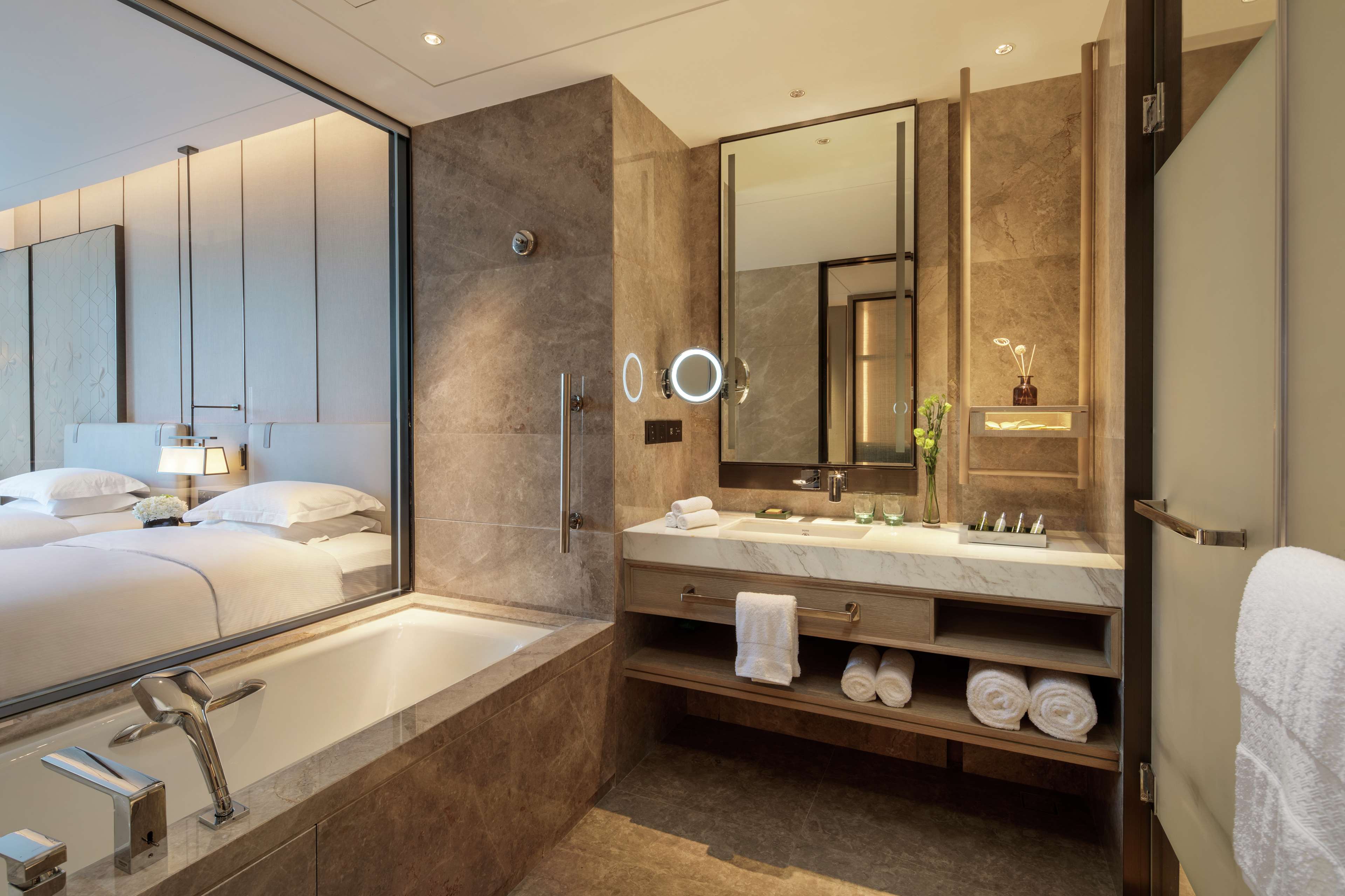 Hilton Chengdu Chenghua Room Type - FAMILY CONNECTING ROOMS