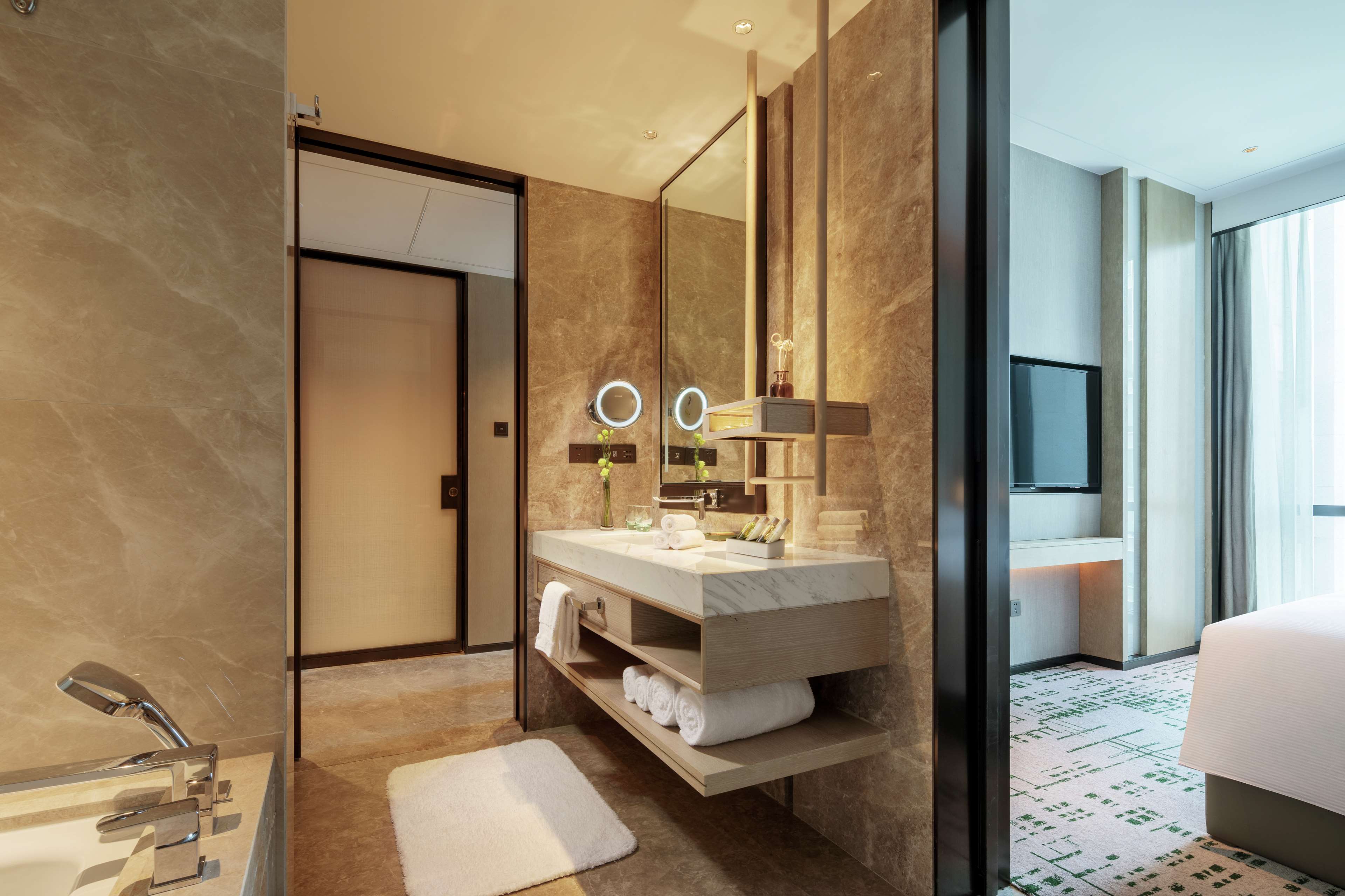 Hilton Chengdu Chenghua Room Type - KING 1BEDROOM JUNIOR SUITE