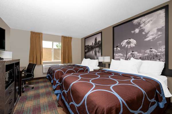  - Super 8 Hotel Glenwood