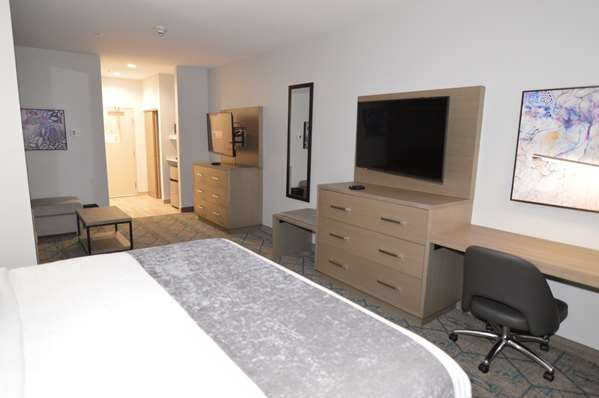 Suite - Best Western Plus Executive Residency Oklahoma City - I-35, Exit 123