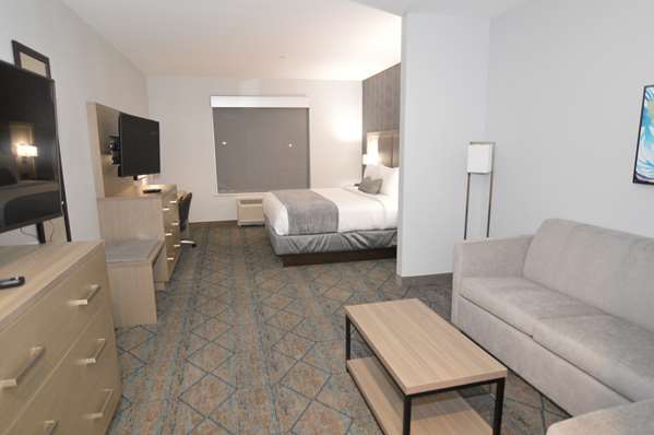 Suite - Best Western Plus Executive Residency Oklahoma City - I-35, Exit 123