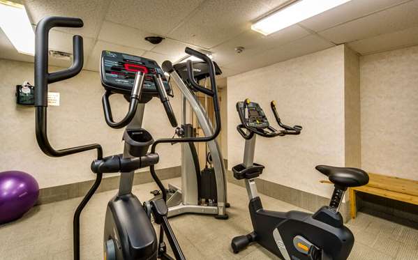 Fitness/ Exercise Room - Monte Carlo Inn Toronto Markham