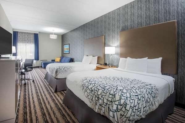 Suite - La Quinta Inn & Suites Buffalo