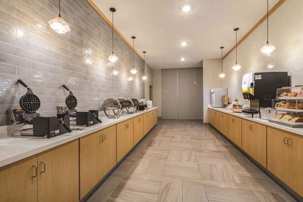  - La Quinta Inn & Suties South Jordan - I-15, Exit 293